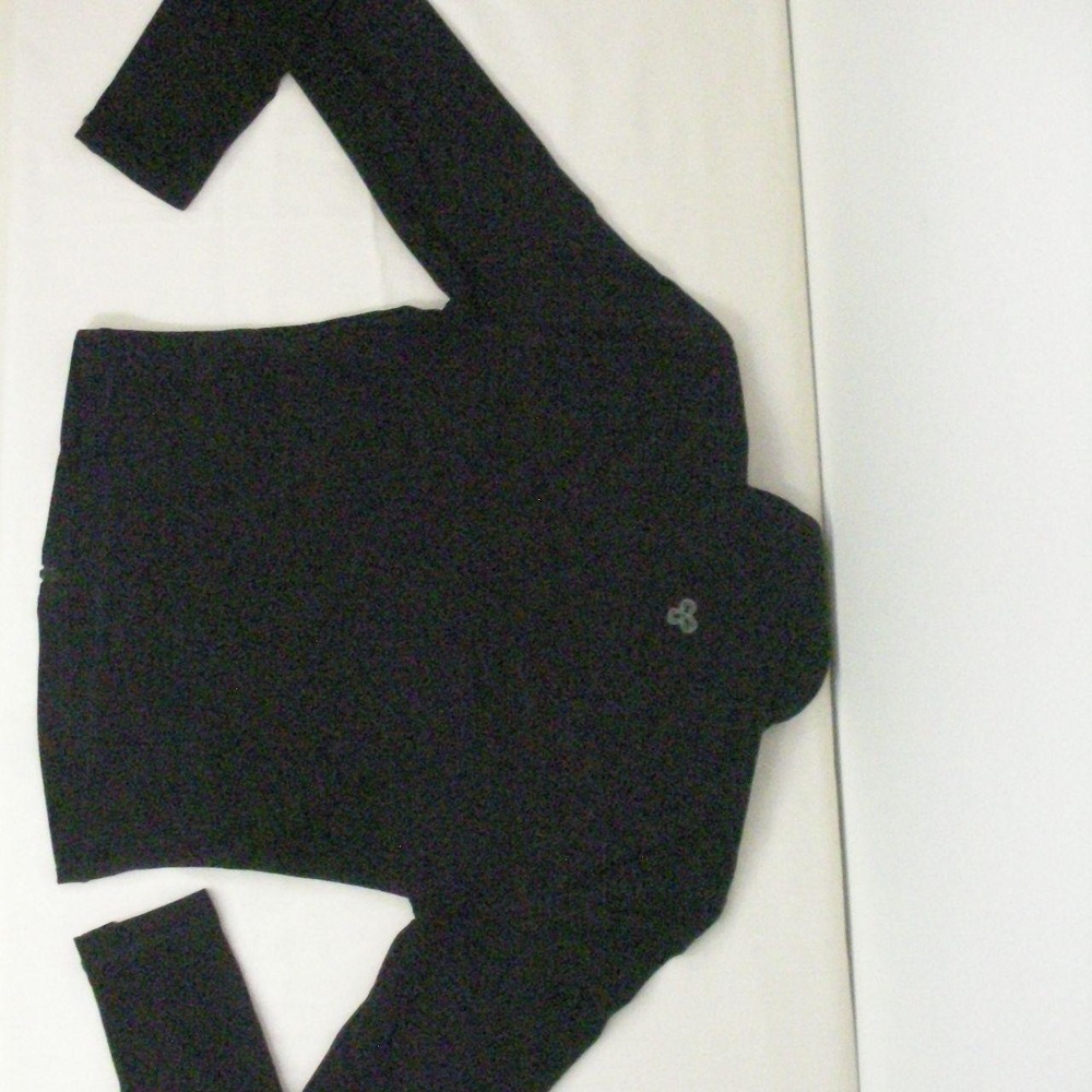 TNAction by Aritzia Black Cropped Zip Up Active Jacket Size Small Athleisure - Picture 4 of 5